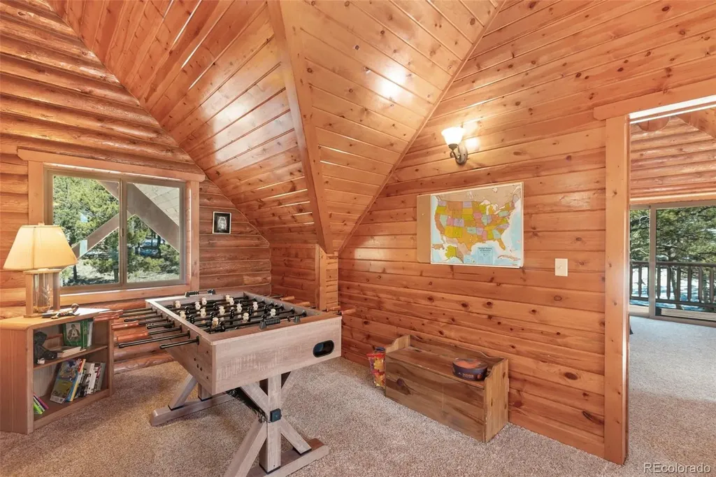 10448 Cr1 Florissant CO 80816