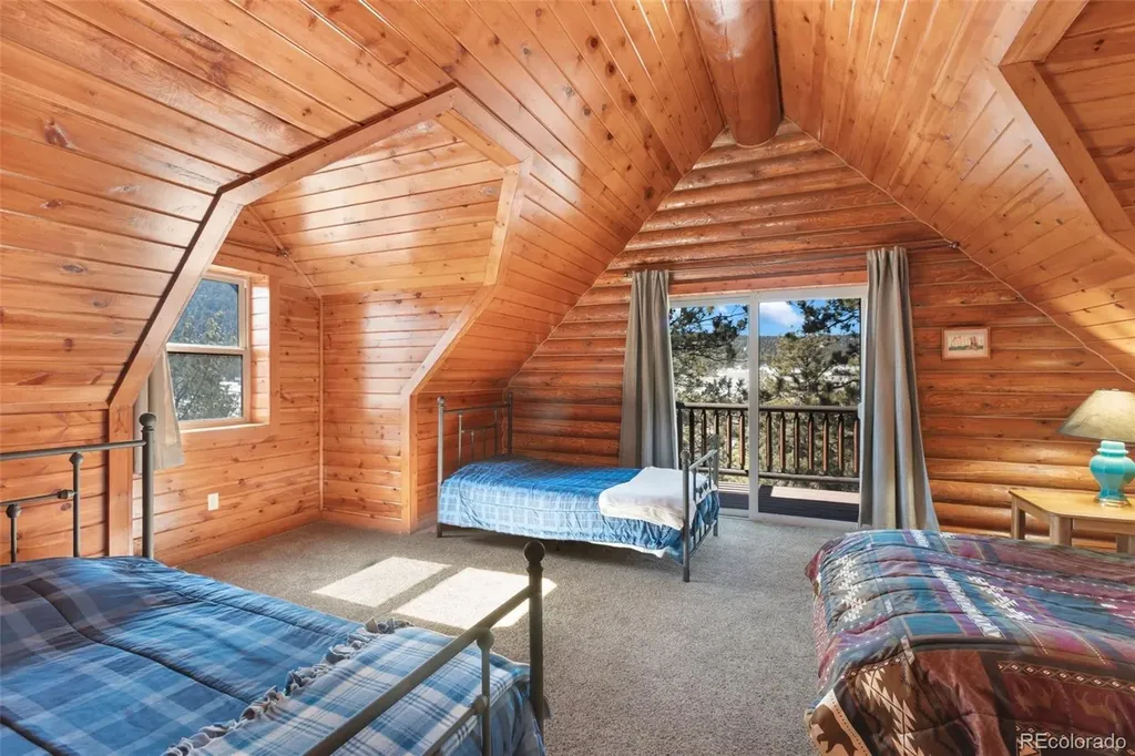 10448 Cr1 Florissant CO 80816