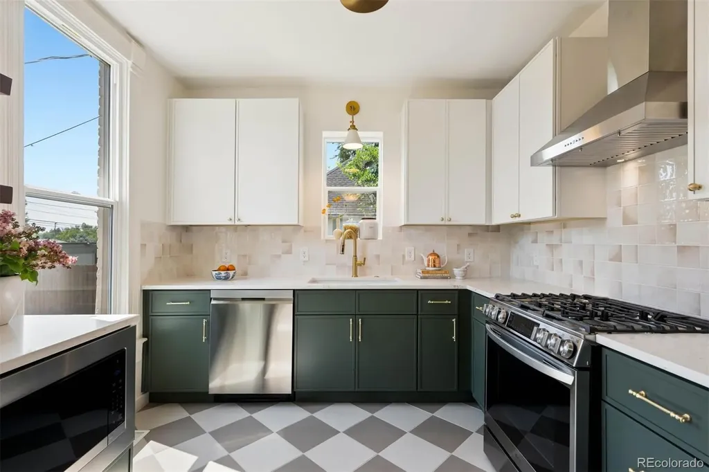 2316 S Emerson Street Denver CO 80210