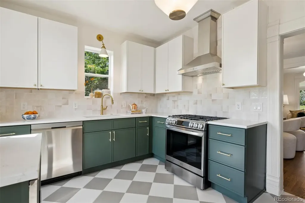 2316 S Emerson Street Denver CO 80210