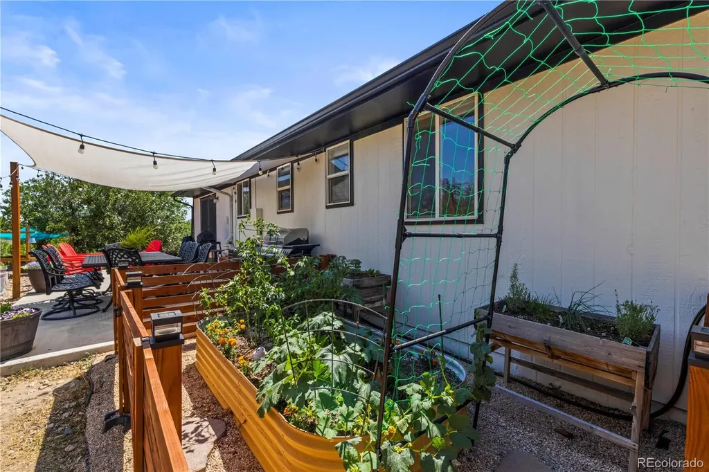 224 Hill Court Castle Rock CO 80104