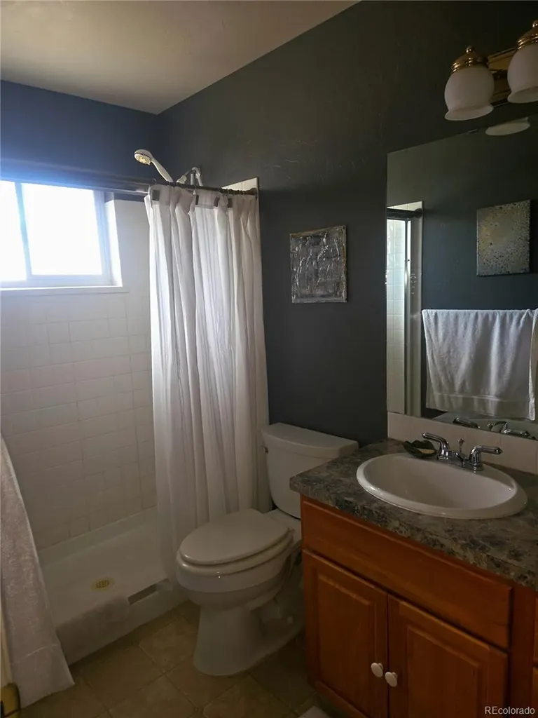 1700 Alder Drive Montrose CO 81401