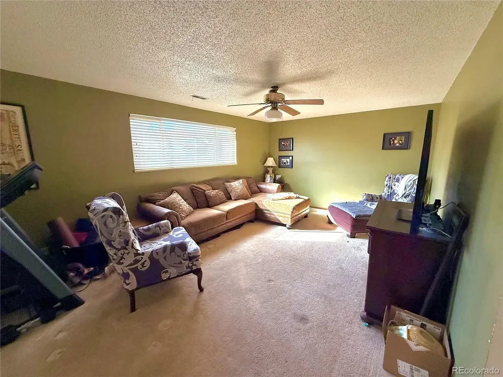110 Encino Drive Pueblo CO 81005