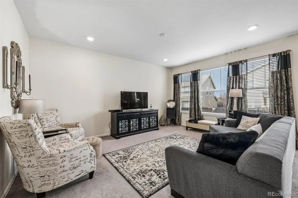 10476 Evansville Circle Parker CO 80134