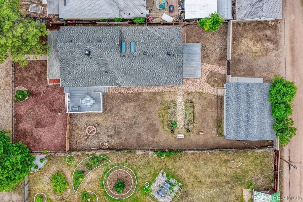 1644 W Vermijo Avenue Colorado Springs CO 80904