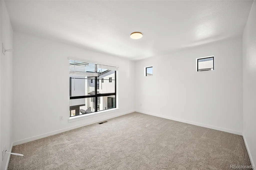 2060 S Holly Street Denver CO 80222