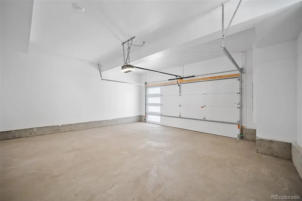 2060 S Holly Street Denver CO 80222