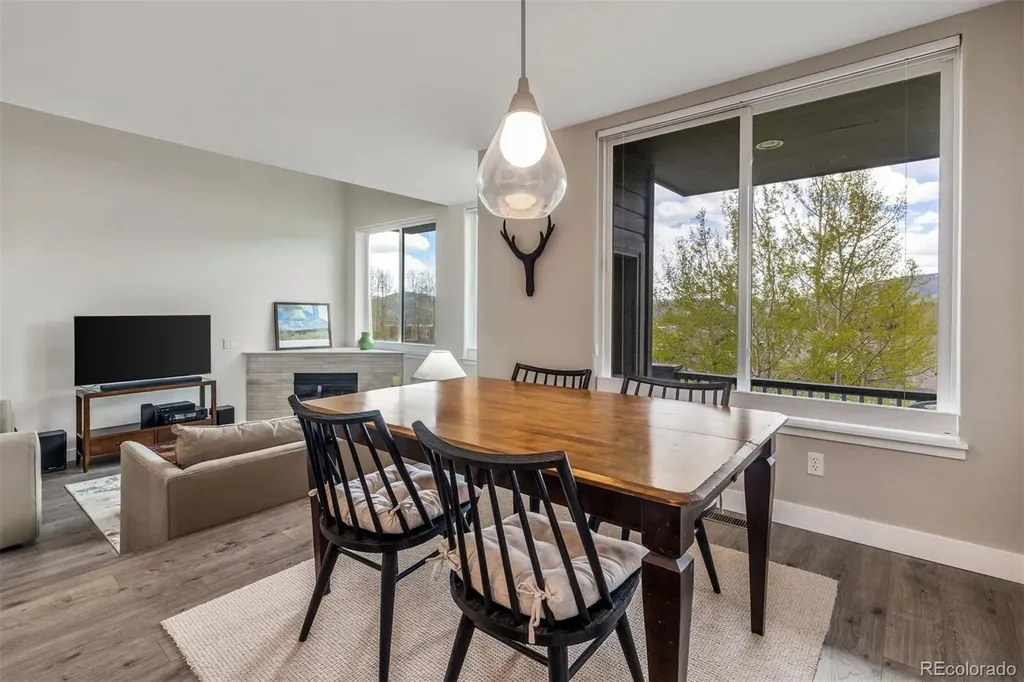 21 Deborah Lane Silverthorne CO 80498