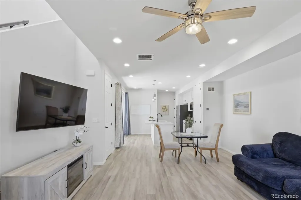 22876 E Tufts Place Aurora CO 80015