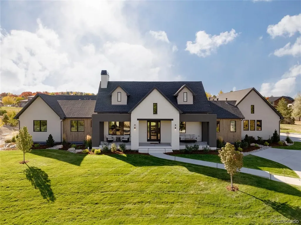 6816 Goldbranch Drive Niwot CO 80503