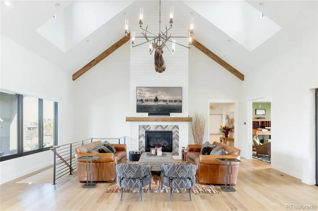 6816 Goldbranch Drive Niwot CO 80503