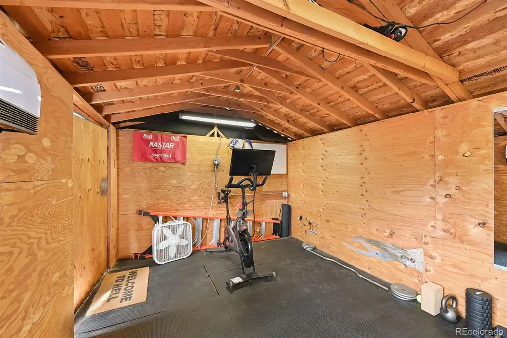 5075 W Moncrieff Place Denver CO 80212