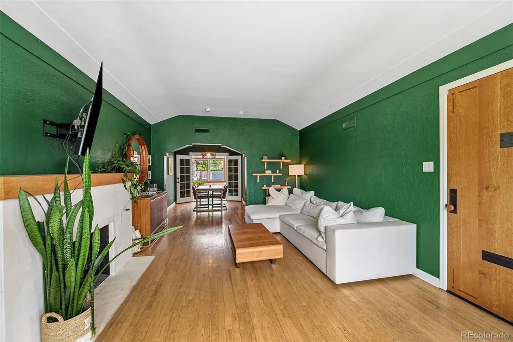 5075 W Moncrieff Place Denver CO 80212