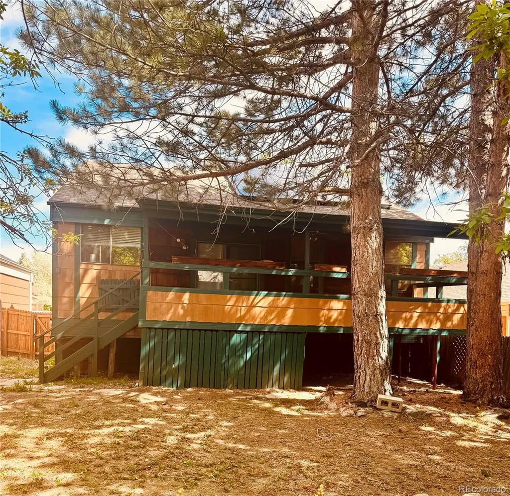 10140 W Alamo Place Littleton CO 80127