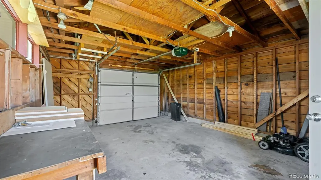 3202 Poinsetta Drive Colorado Springs CO 80907