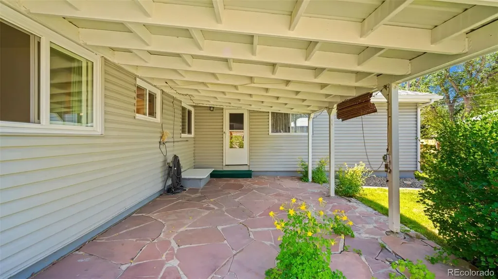3202 Poinsetta Drive Colorado Springs CO 80907