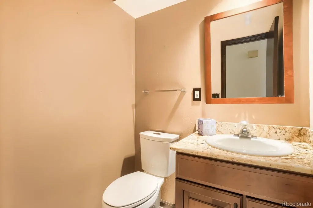 10985 W Montana Place Denver CO 80232