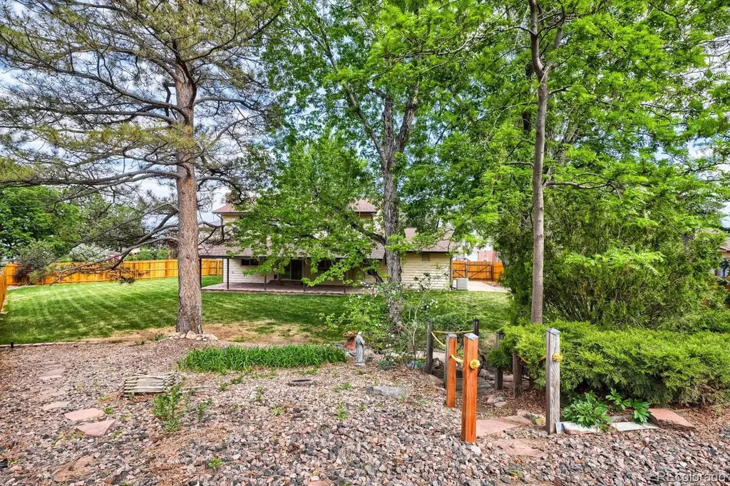 10985 W Montana Place Denver CO 80232