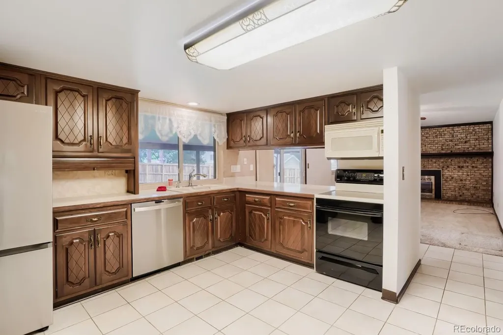10985 W Montana Place Denver CO 80232