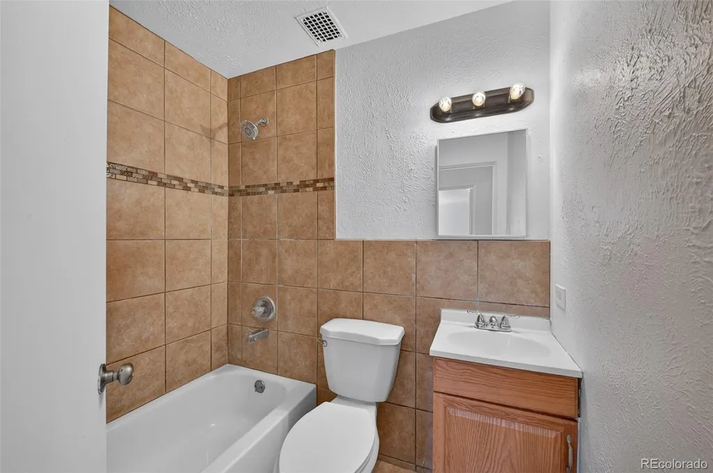 3525 N Saint Paul Street Denver CO 80205