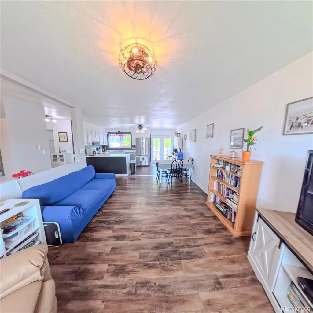 1624 Longbranch Street Strasburg CO 80136