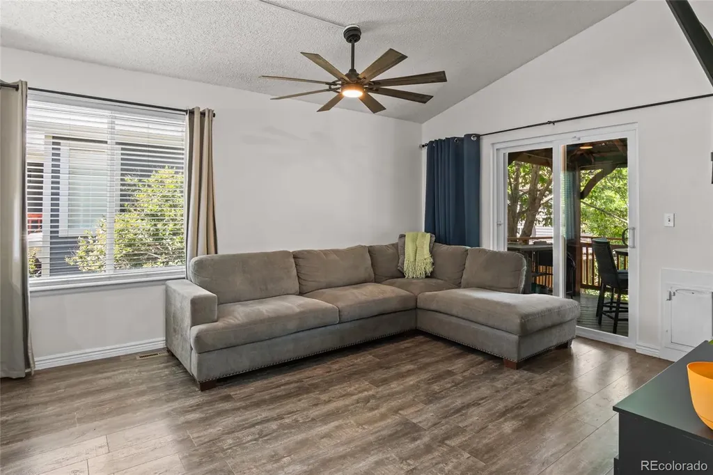 5301 E Aspen Avenue Castle Rock CO 80104
