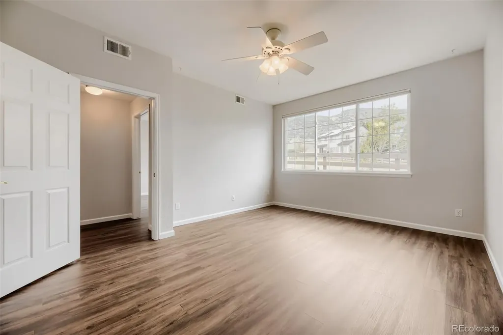 9856 W Freiburg Drive Littleton CO 80127