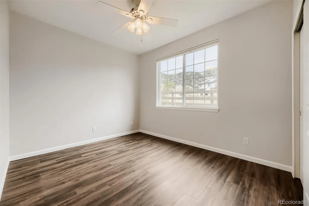 9856 W Freiburg Drive Littleton CO 80127
