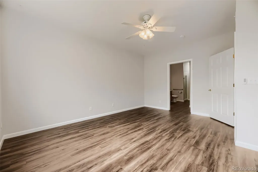 9856 W Freiburg Drive Littleton CO 80127