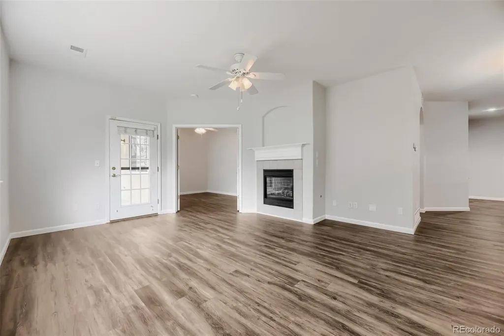 9856 W Freiburg Drive Littleton CO 80127