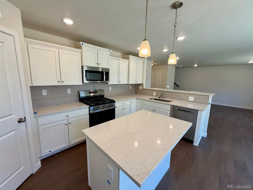 776 N Carrie Court Watkins CO 80137
