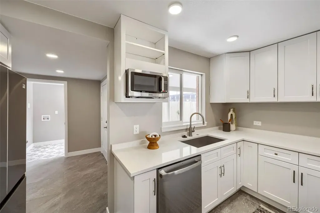 7085 E 72nd Avenue Commerce City CO 80022