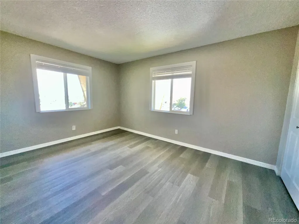 10211 Ura Lane Denver CO 80260