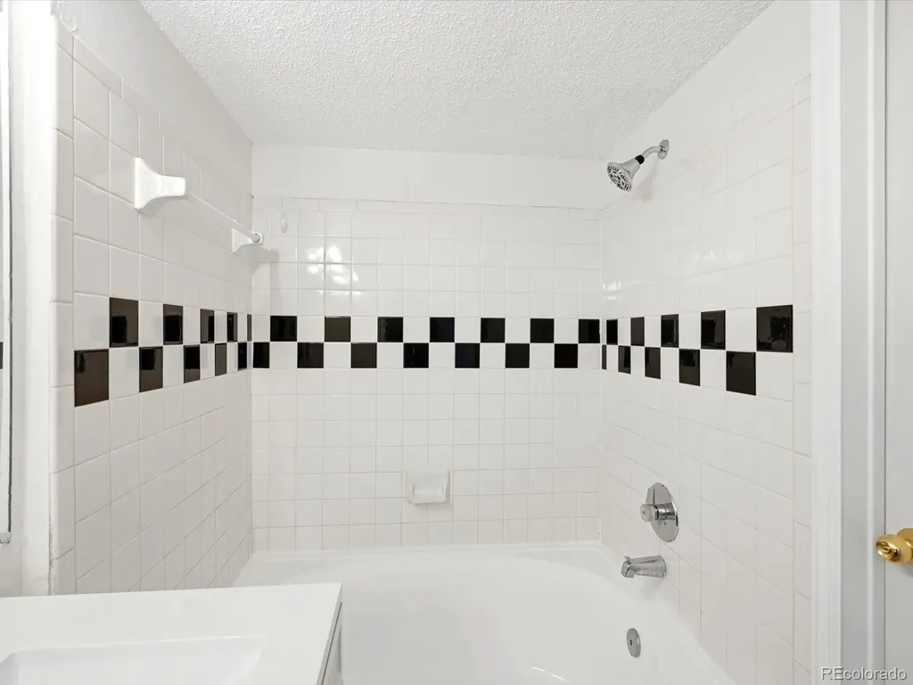 1859 Spaulding Circle Louisville CO 80027