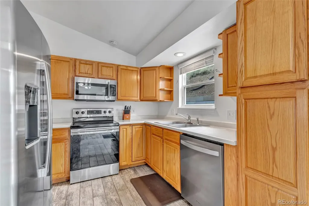 562 Kearney Avenue Colorado Springs CO 80906