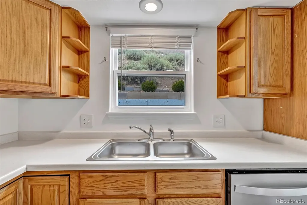 562 Kearney Avenue Colorado Springs CO 80906