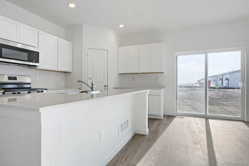 385 Wildflower Court Bennett CO 80102
