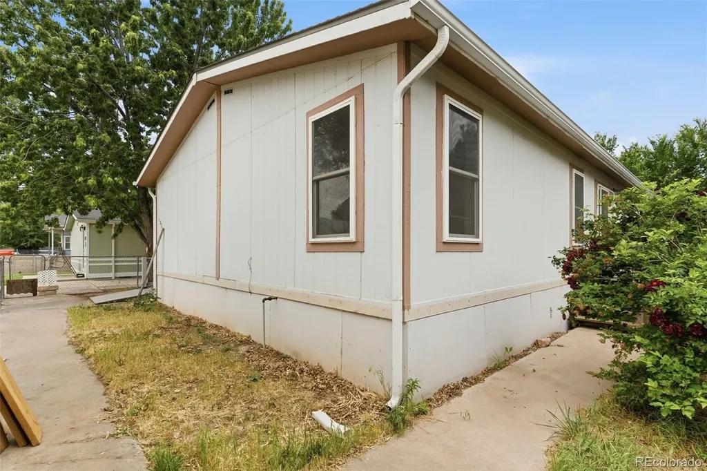 135 Poplar Street Lochbuie CO 80603