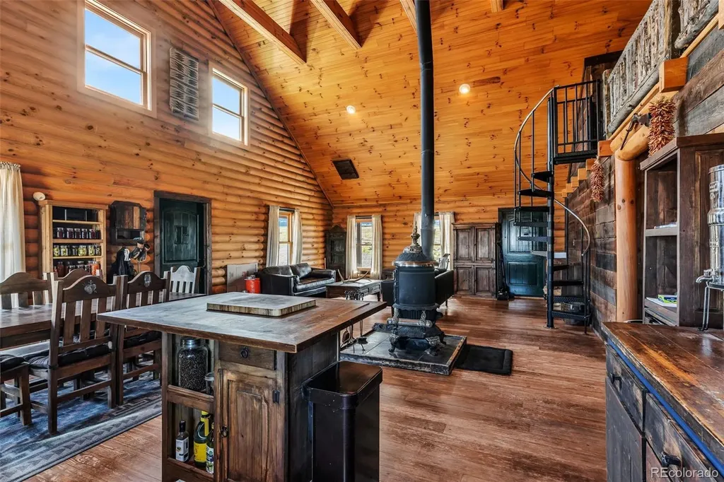 233 Prairie Road Westcliffe CO 81522