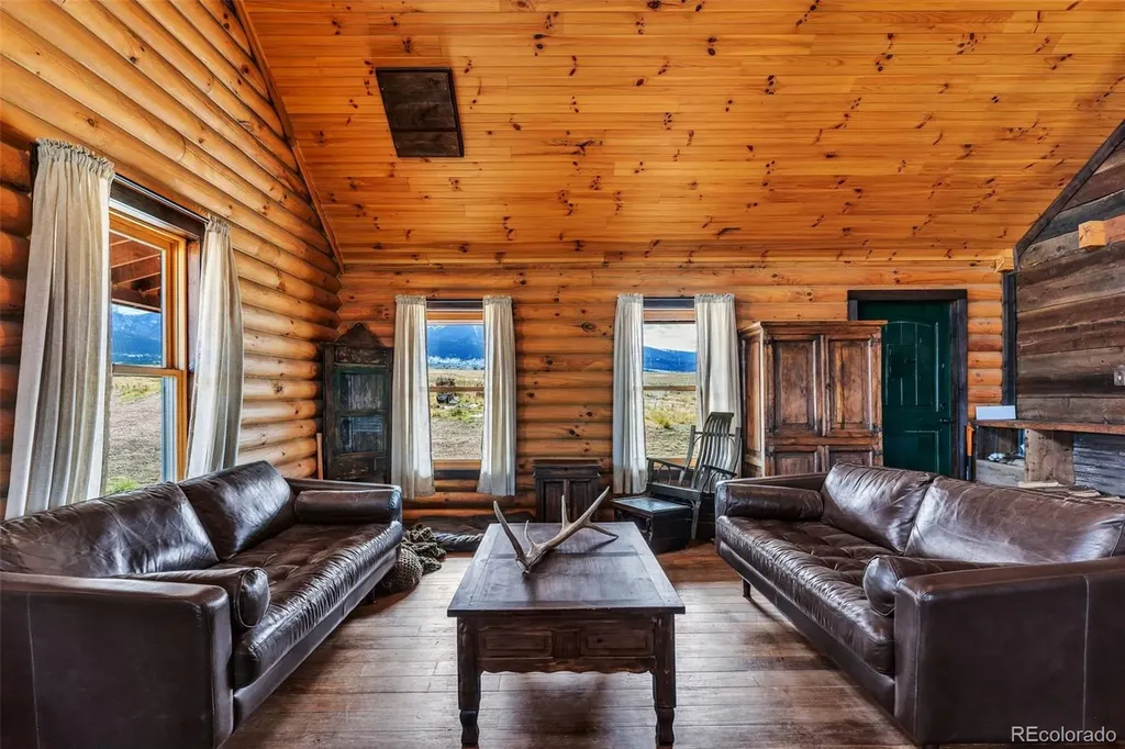 233 Prairie Road Westcliffe CO 81522