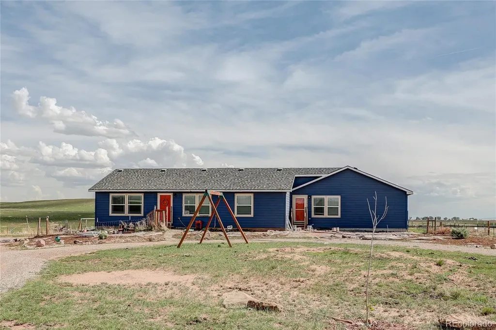 2201 Antelope Racer Court Wellington CO 80549