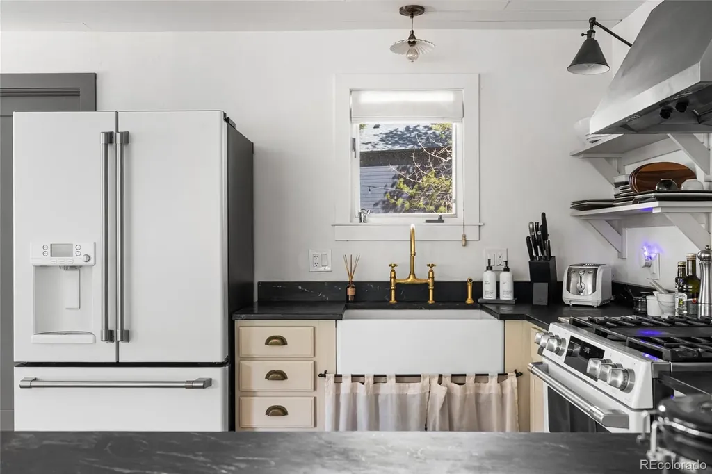 30776 Burland Road Golden CO 80403