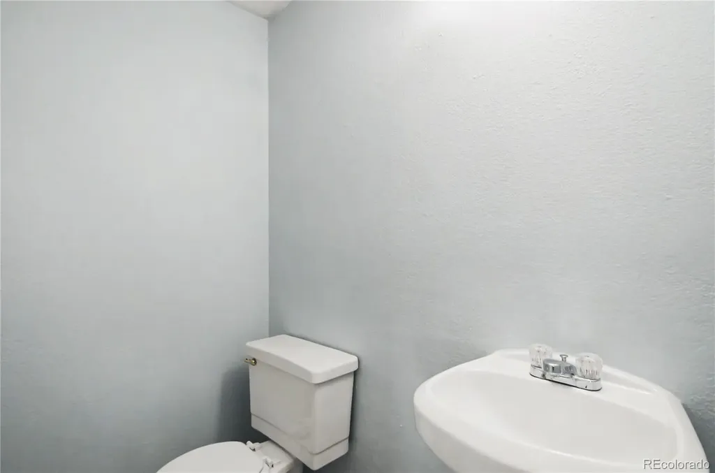 14215 E Montana Circle Aurora CO 80012