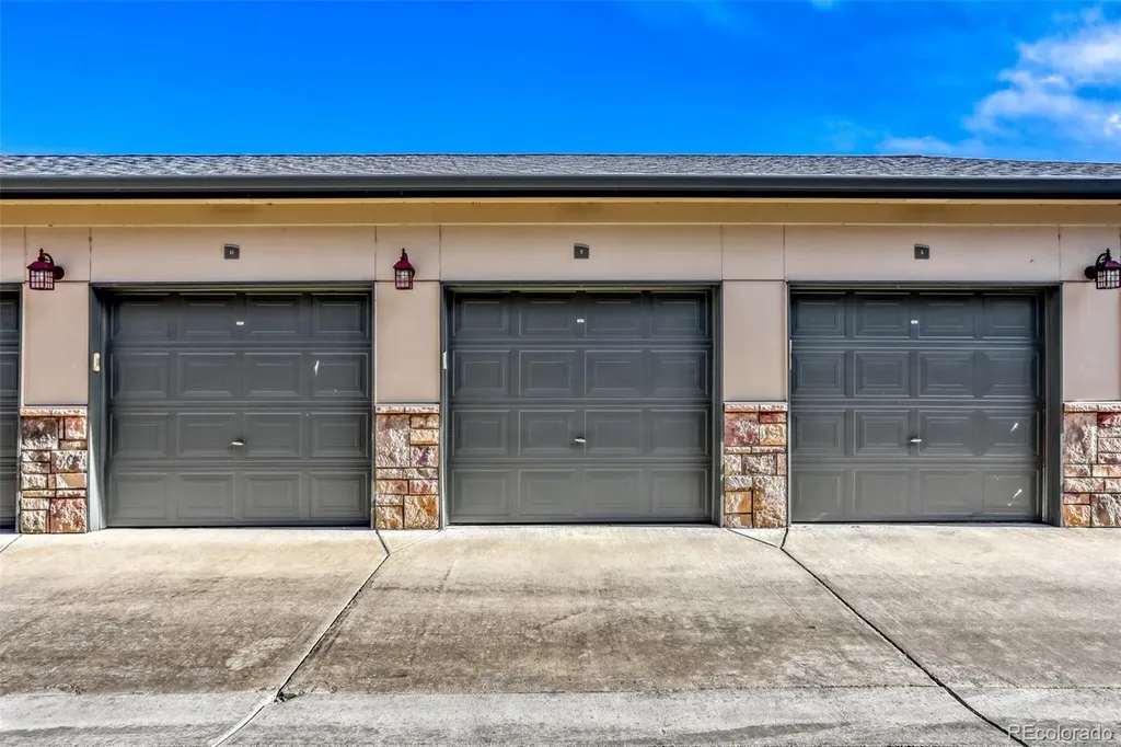 13456 Via Varra Broomfield CO 80020