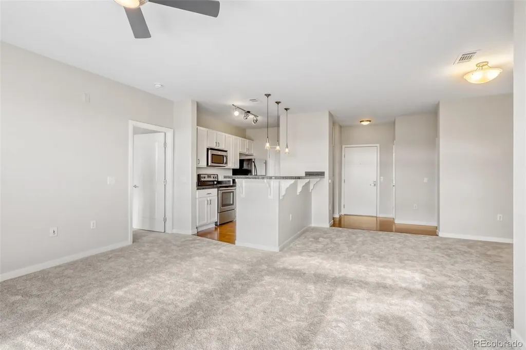 13456 Via Varra Broomfield CO 80020