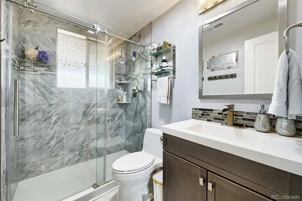 7900 W 64th Avenue Arvada CO 80004