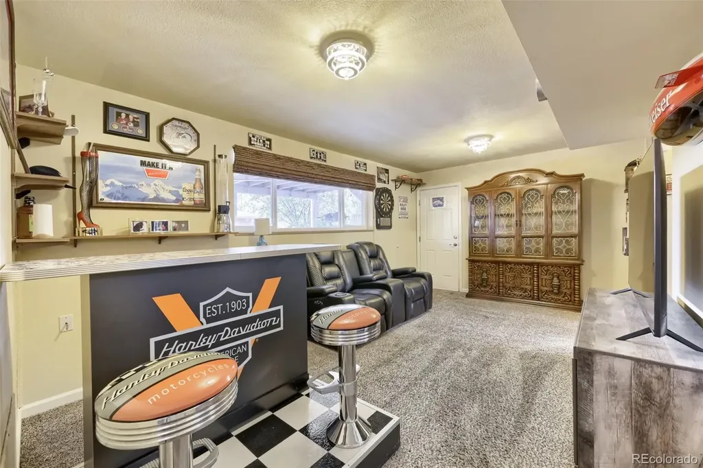 7900 W 64th Avenue Arvada CO 80004