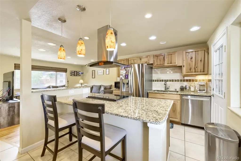 7900 W 64th Avenue Arvada CO 80004