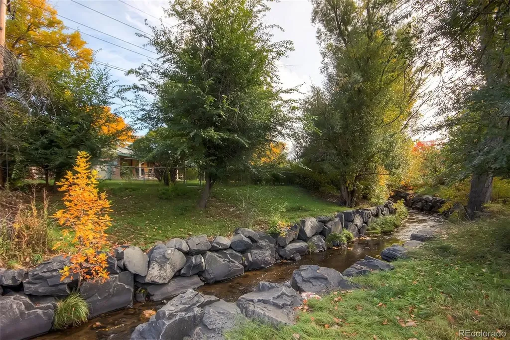 7900 W 64th Avenue Arvada CO 80004
