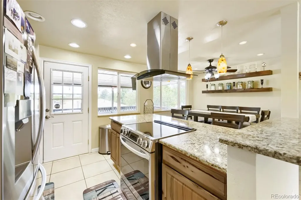 7900 W 64th Avenue Arvada CO 80004